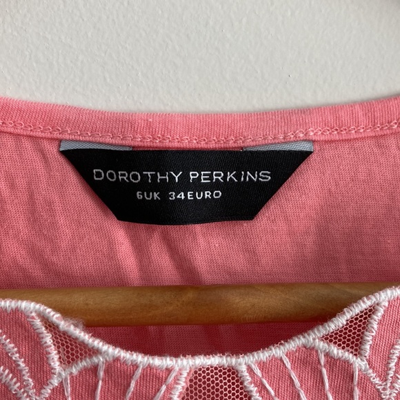 Dorothy Perkins, Pink Lace Flower Top, XS/2 - Picture 4 of 6